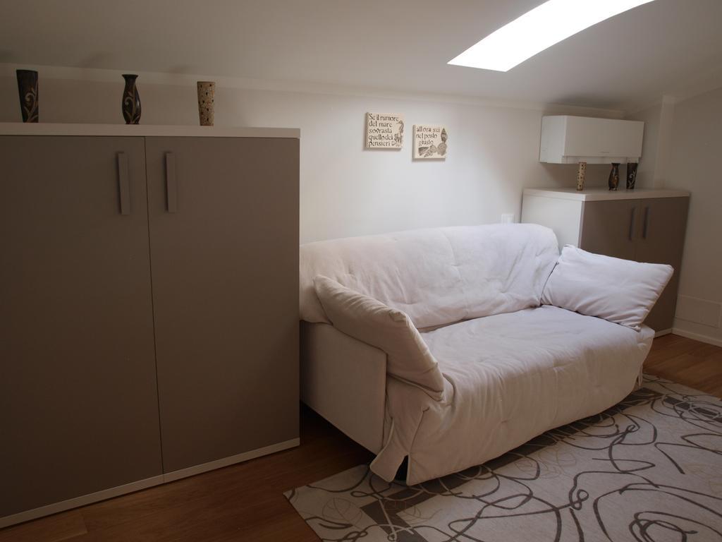 Il Pontile Holidays Apartment Marina di Pietrasanta Szoba fotó