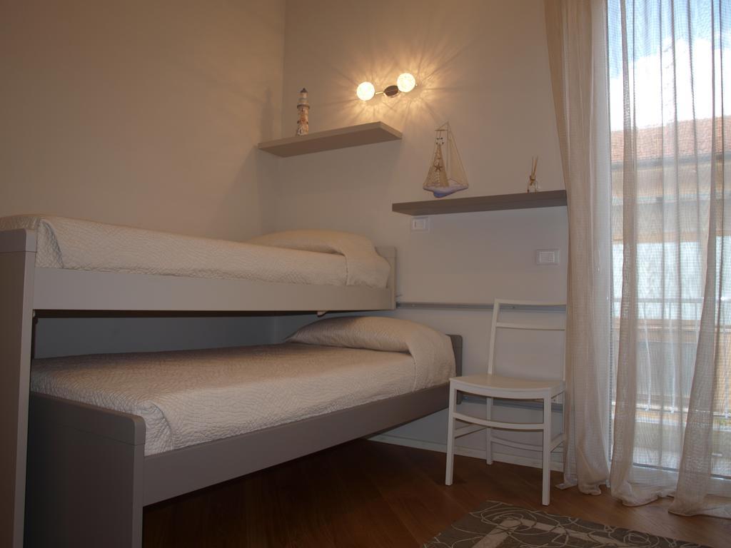 Il Pontile Holidays Apartment Marina di Pietrasanta Kültér fotó